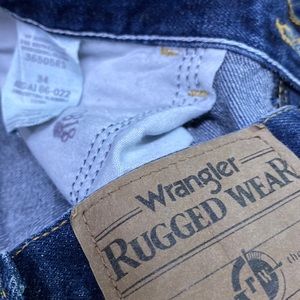 Wrangler Rugged shorts wear PLUS 2 pairs of socks